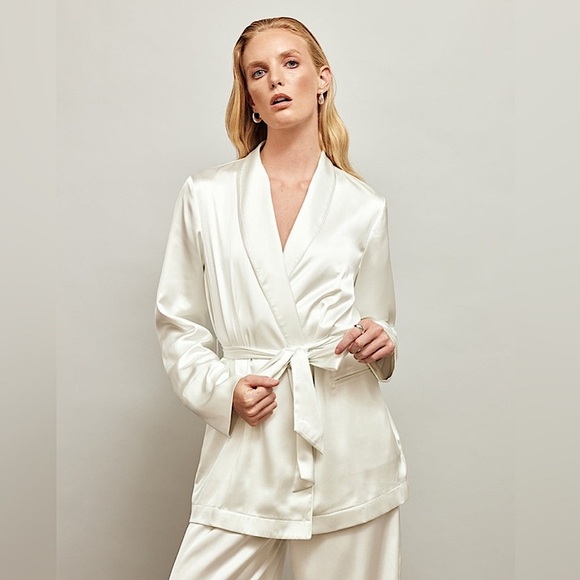 Carbon38 Jackets & Blazers - CARBON38 Silk Satin Ivory Smoking jacket size small BNWT brand new w tags